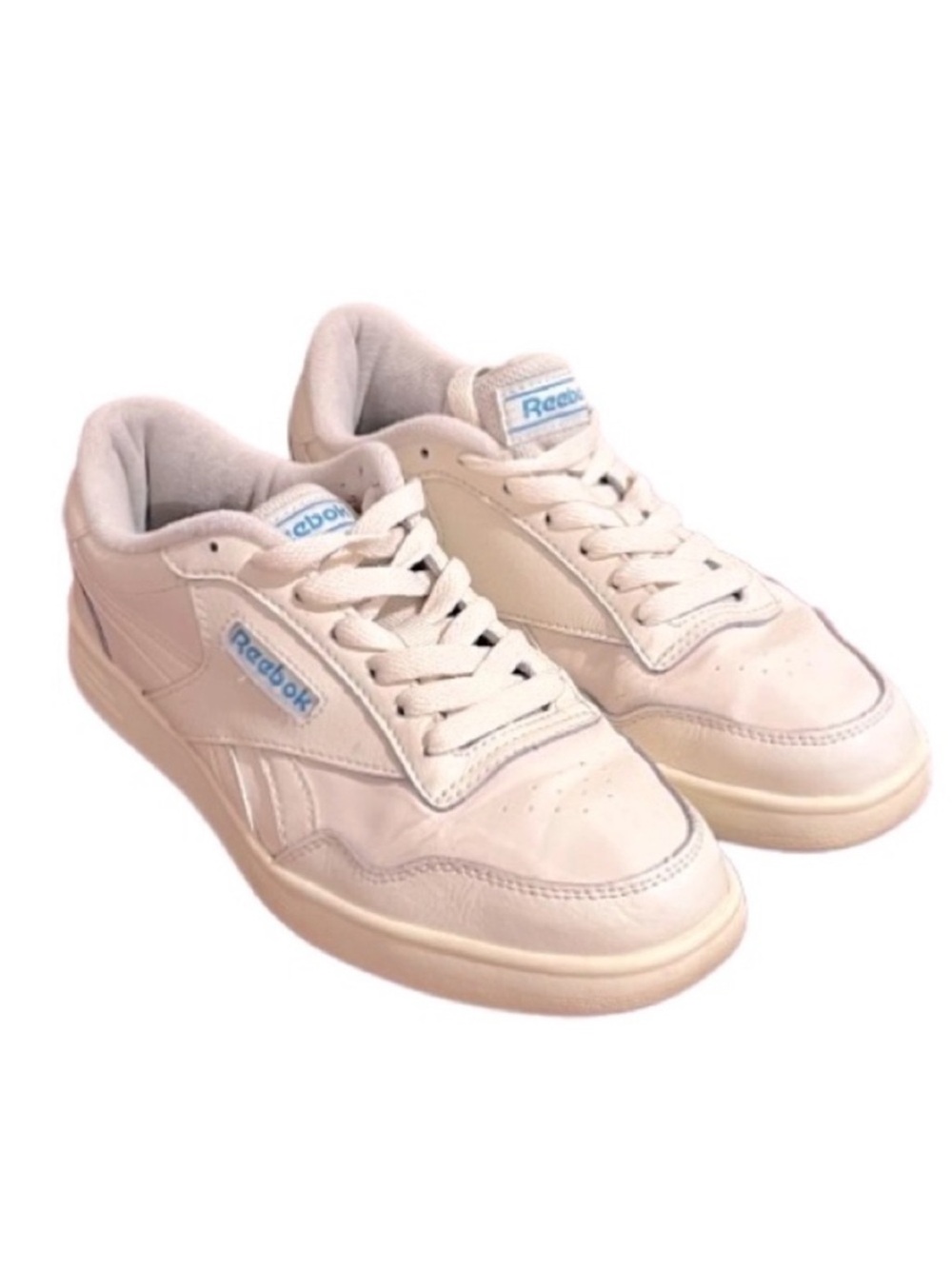 Reebok- Club Memt Sneakers. Off White/Blue. Size: 6